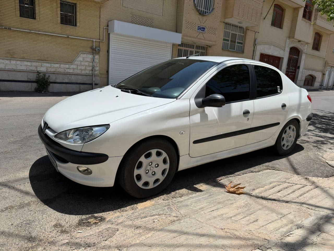 خودرو پژو، ۲۰۶ صندوق دار آگهی ann_19821303