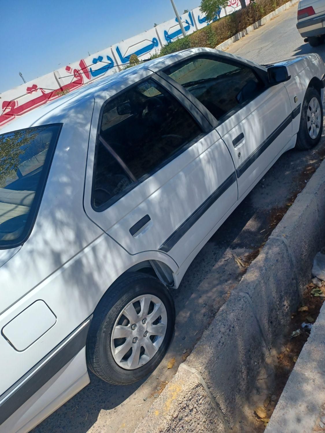 پژو 405 SLX بنزینی TU5 - 1394