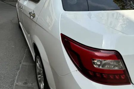 دنا پلاس توربو اتوماتیک - 1402