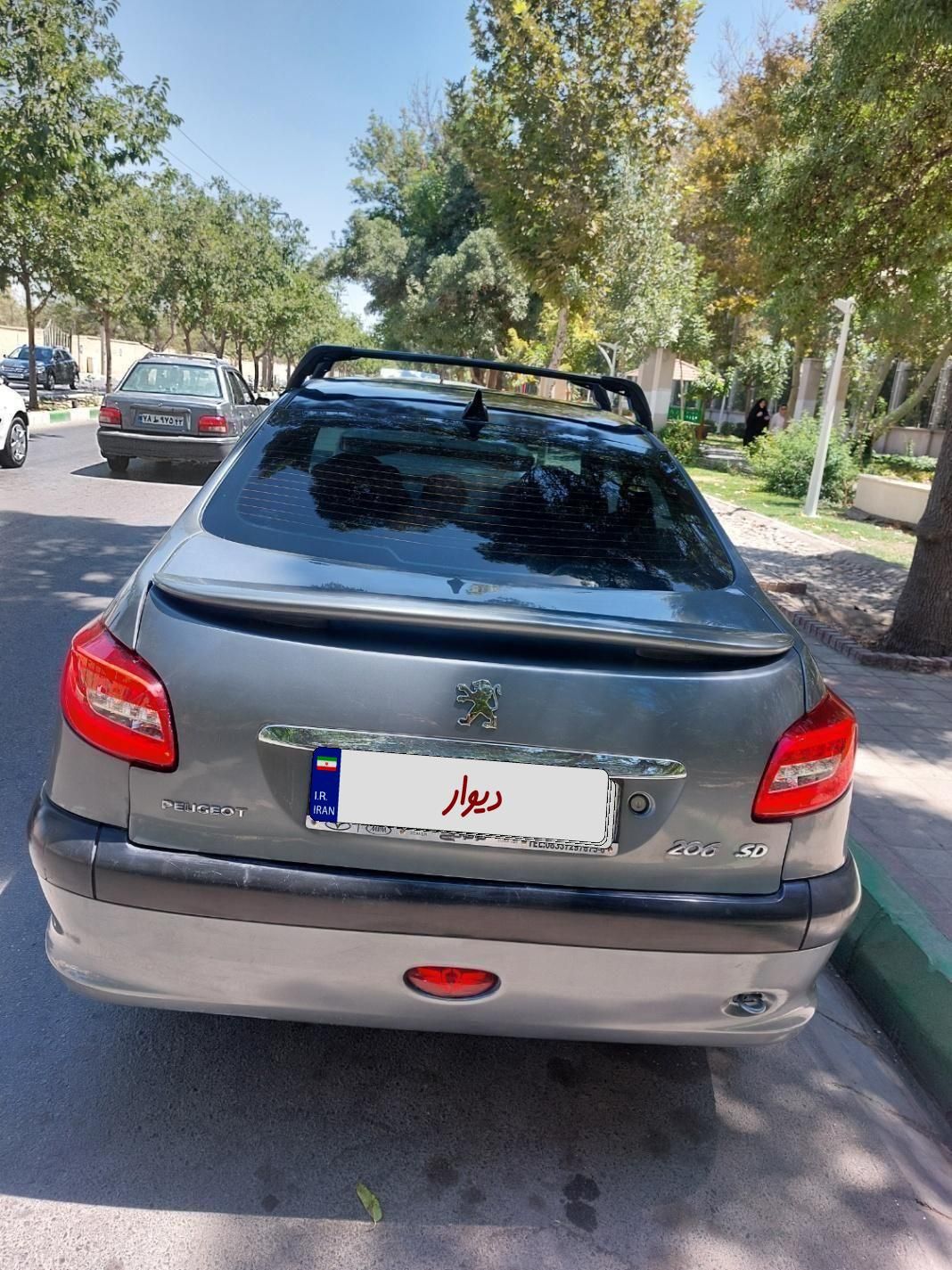 پژو ۲۰۶ صندوق دار v8 - 1388