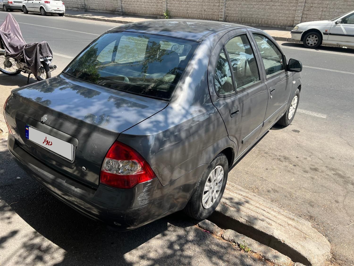 تیبا صندوق دار EX - 1393