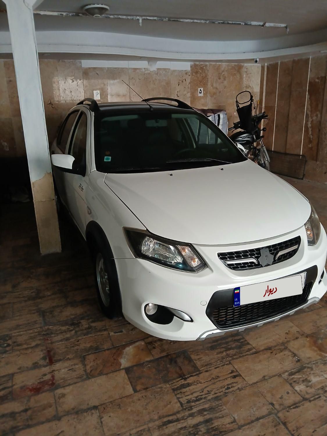 کوییک R دنده‌ای - 1399