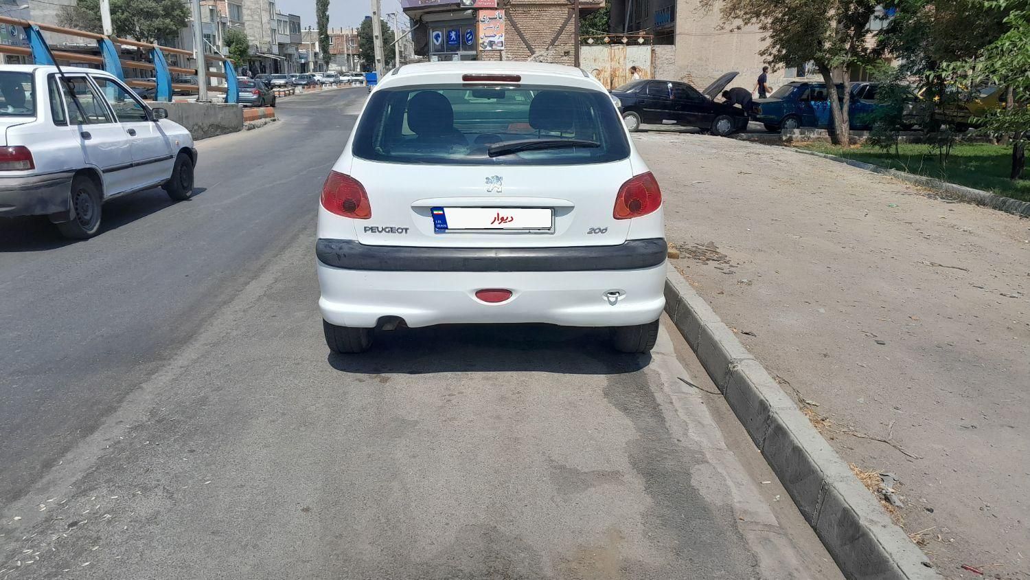 پژو 206 تیپ 2 - 1388