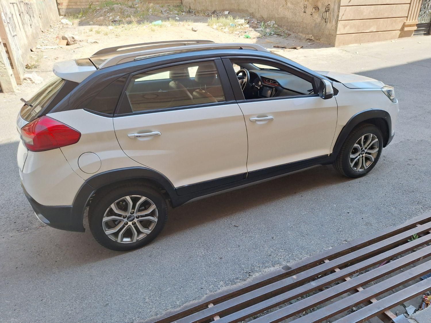 ام وی ام X22 دنده ای اسپرت اکسلنت - 1396