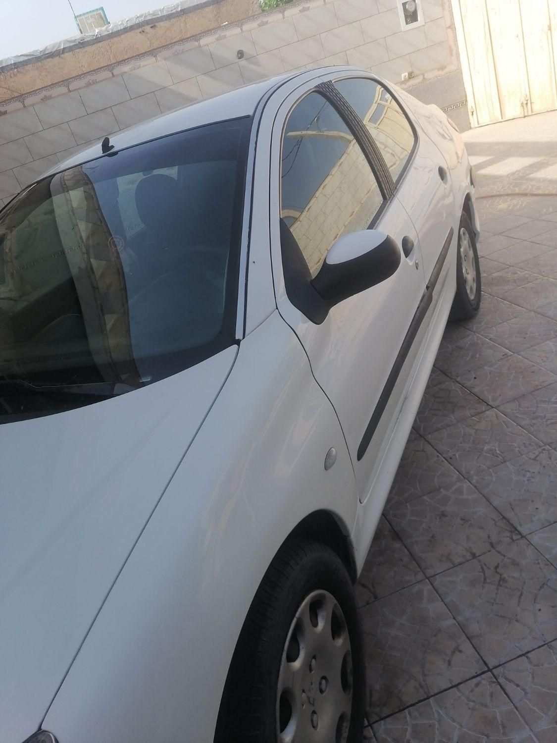 پژو ۲۰۶ صندوق دار v8 - 1389