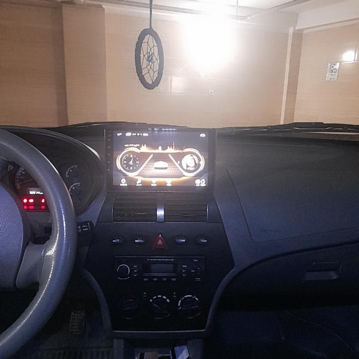 تیبا صندوق دار SX - 1399