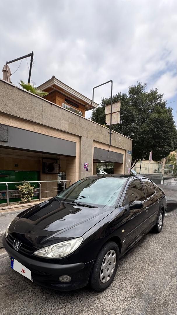 پژو ۲۰۶ صندوق دار v8 - 1393