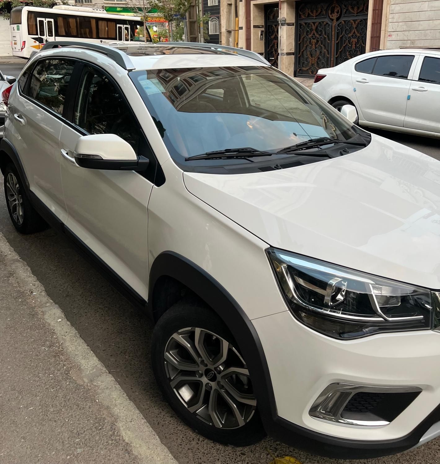 ام وی ام X22 اتوماتیک لاکچری - 1399