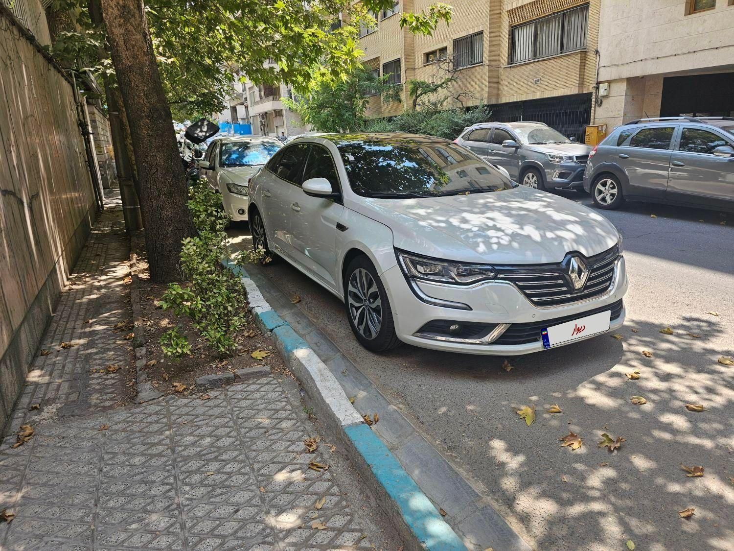 خودرو رنو، تالیسمان آگهی ann_19822865