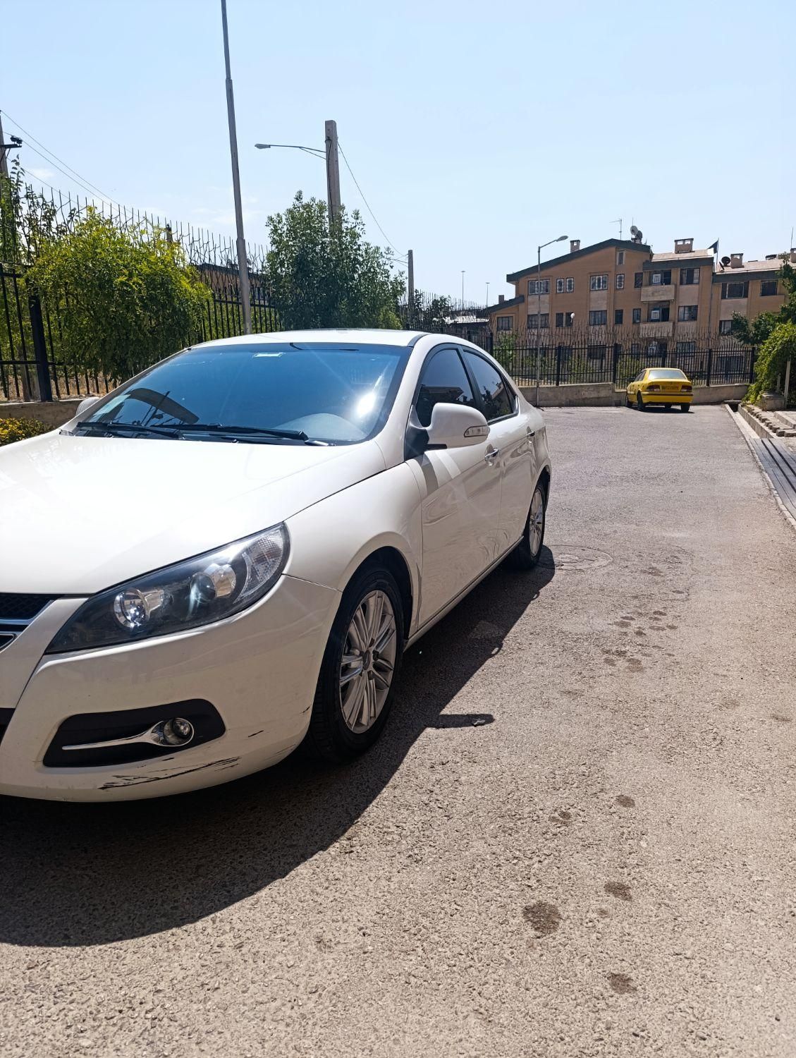 جک J5 اتوماتیک - 1394