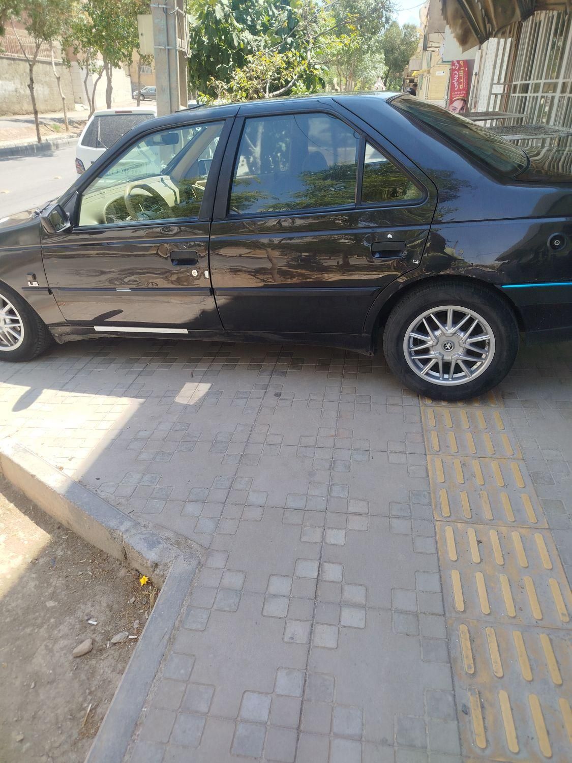 پژو 405 GLX - 1389