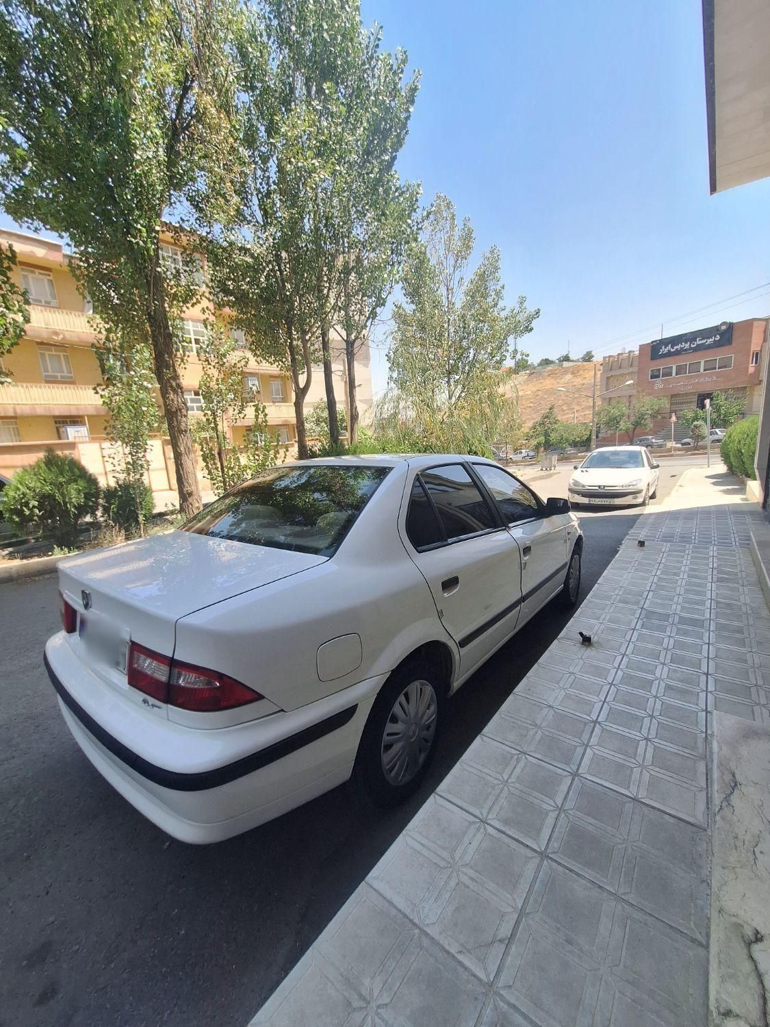 سمند LX XU7 - 1400