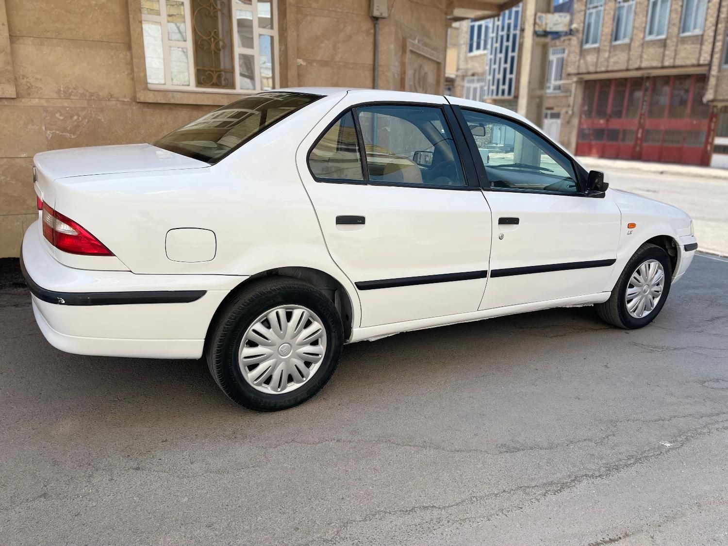 سمند LX XU7 - 1389