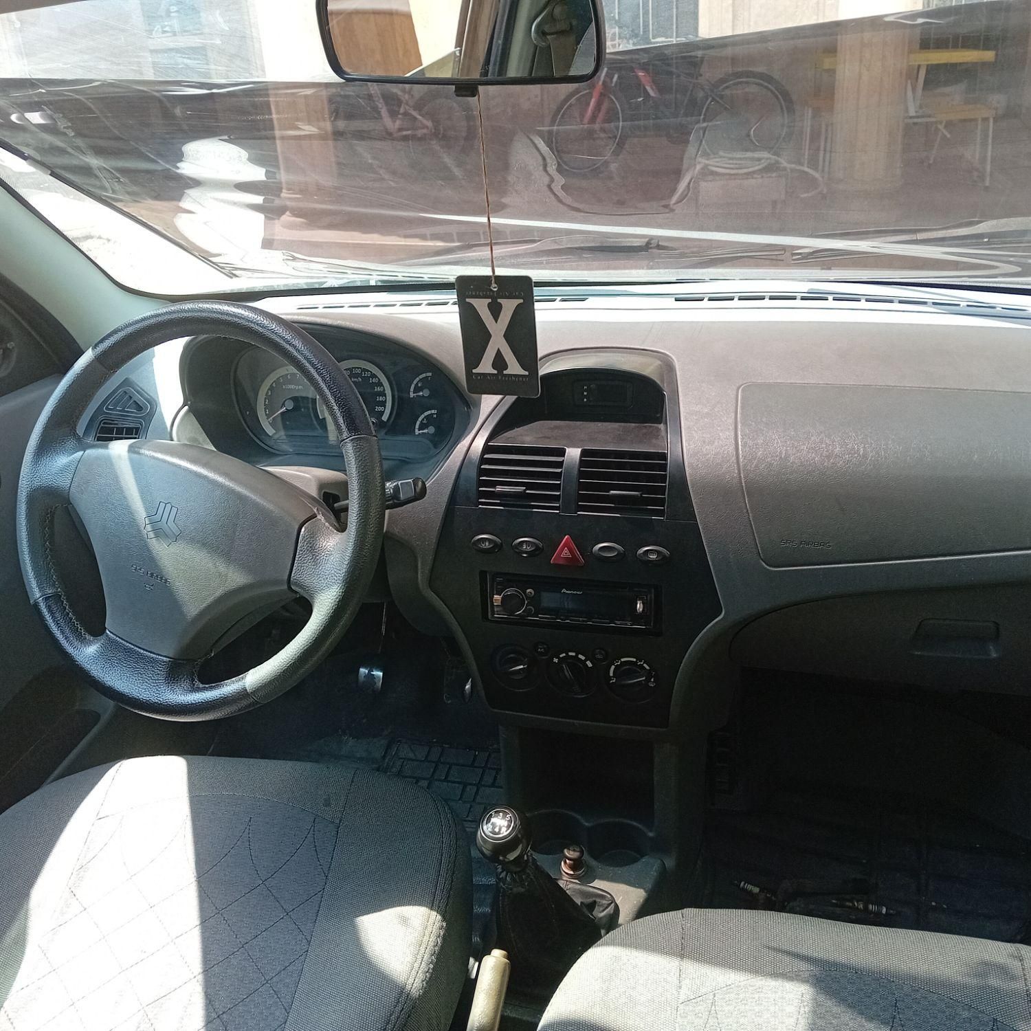 تیبا صندوق دار SX - 1393