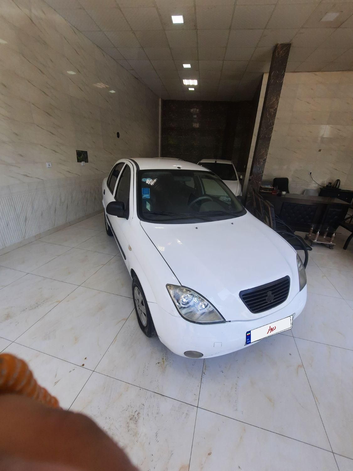 تیبا صندوق دار SX - 1393