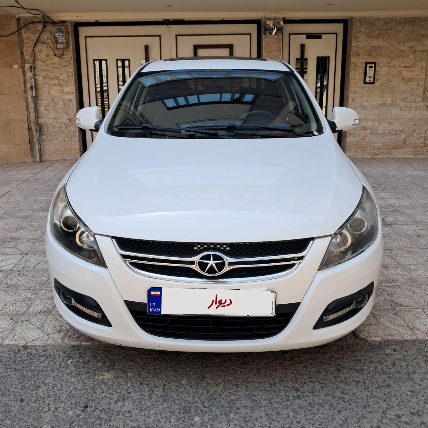 جک J5 اتوماتیک - 1394
