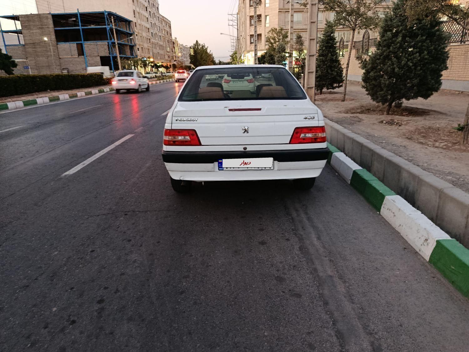 پژو 405 SLX بنزینی TU5 - 1399