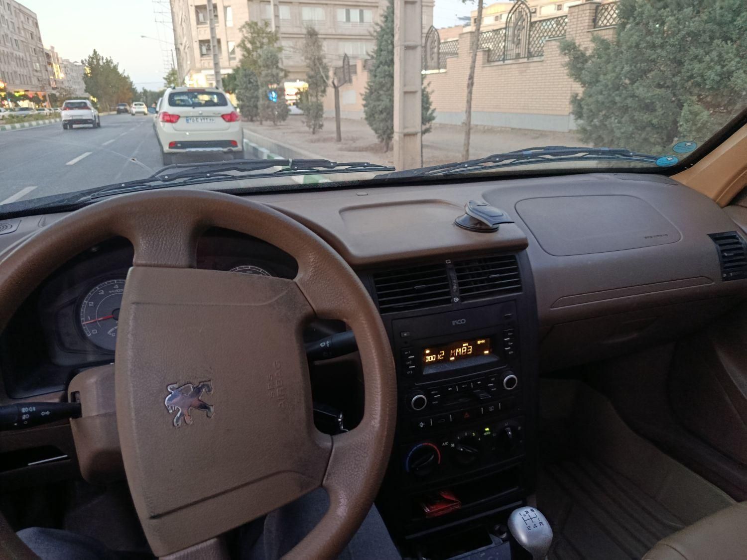 پژو 405 SLX بنزینی TU5 - 1399