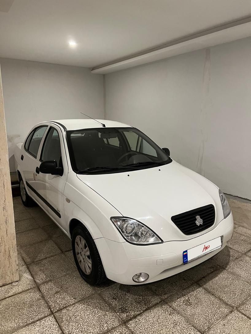 تیبا صندوق دار SX - 1393
