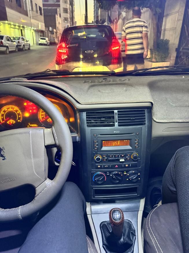 پژو 405 SLX بنزینی TU5 - 1394