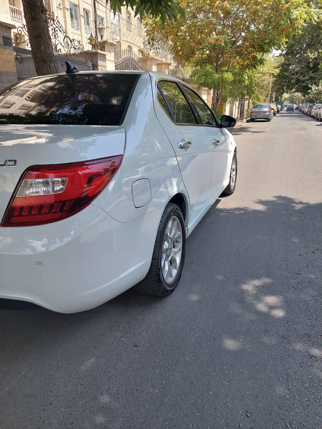 دنا پلاس توربو اتوماتیک - 1403