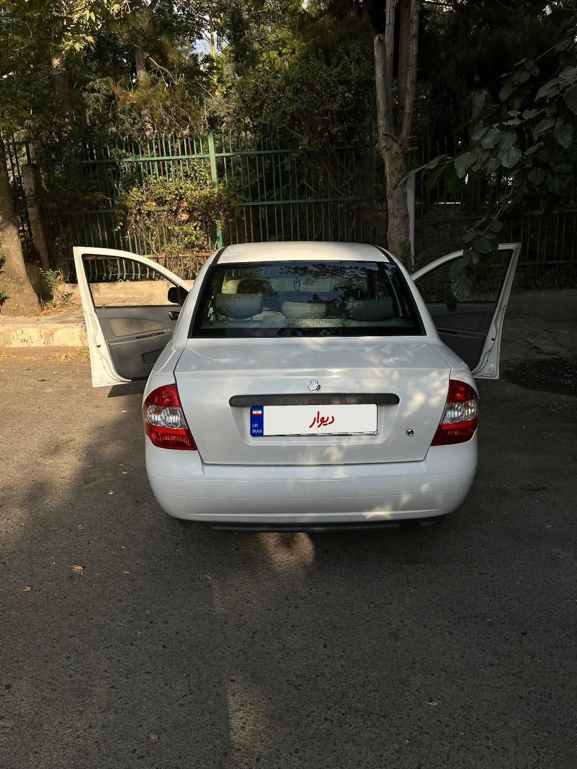 تیبا صندوق دار SX - 1400