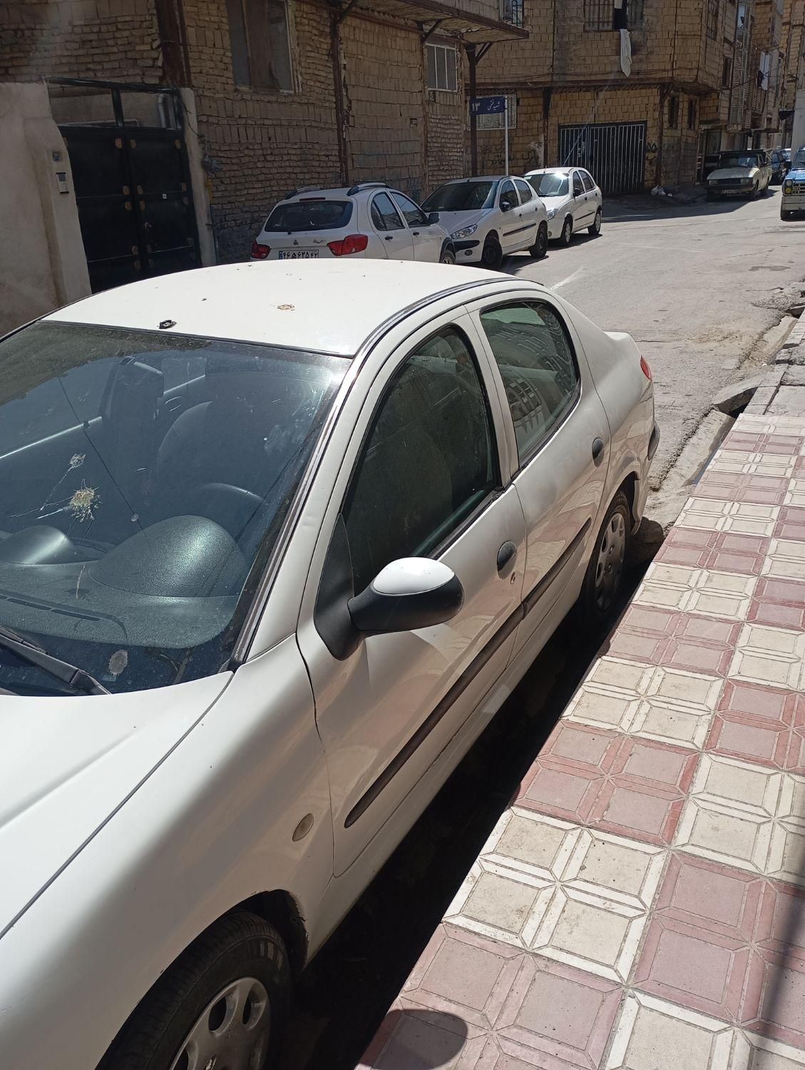 پژو ۲۰۶ صندوق دار v20 - 1388