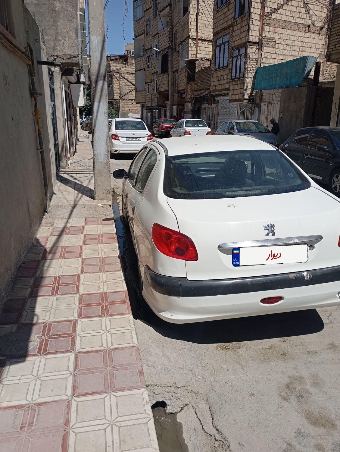 پژو ۲۰۶ صندوق دار v20 - 1388