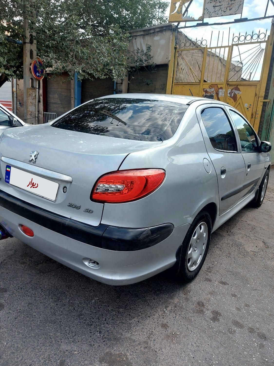 پژو ۲۰۶ صندوق دار v1 - 1390