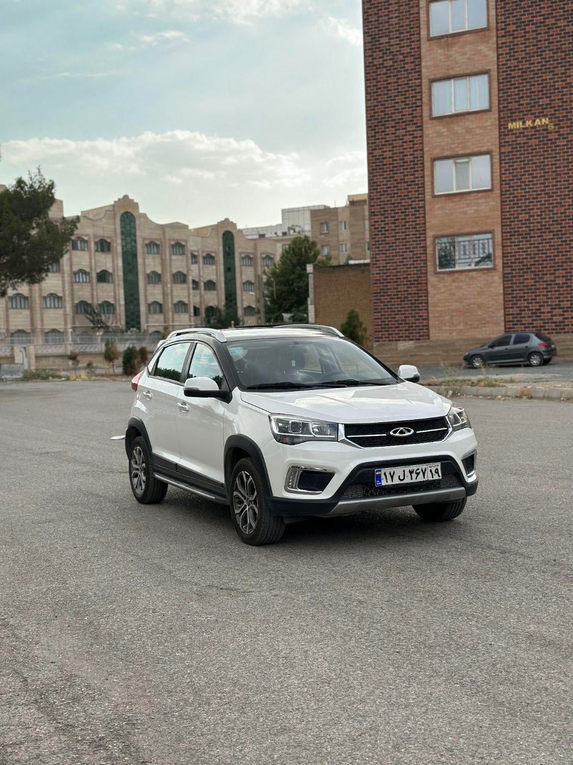خودرو ام وی ام، X22 آگهی ann_19827358