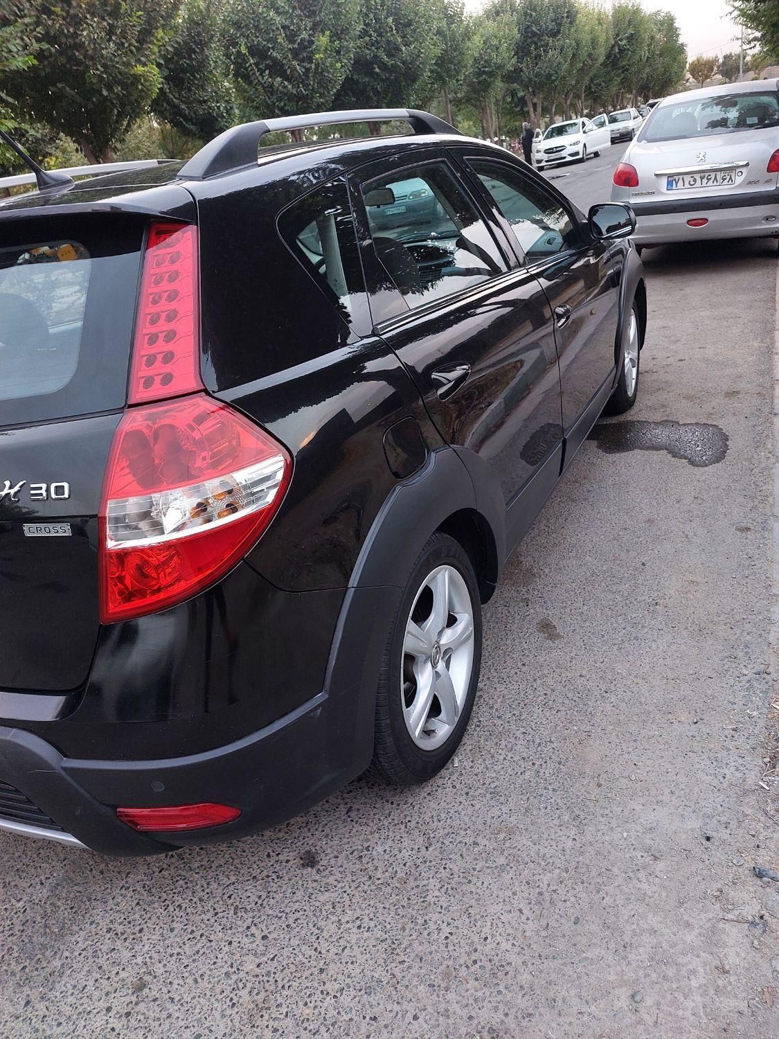 دانگ فنگ H30 کراس اتوماتیک - 1397