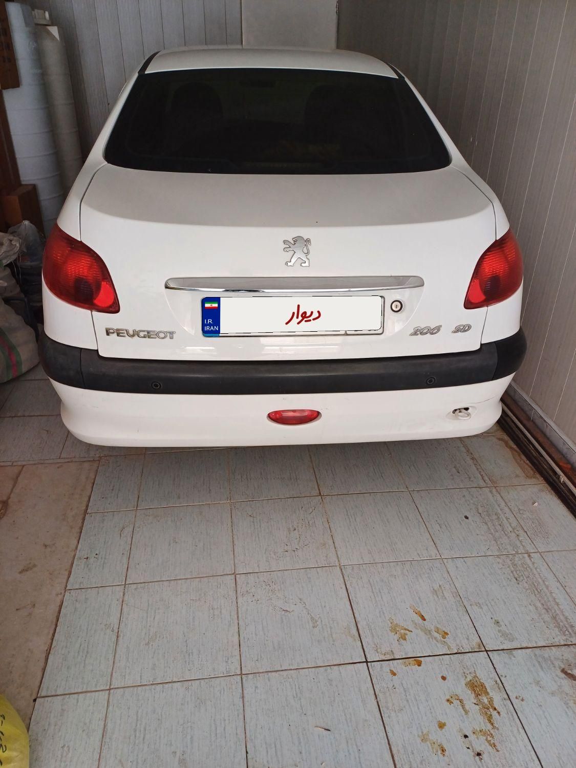 پژو ۲۰۶ صندوق دار v8 - 1398