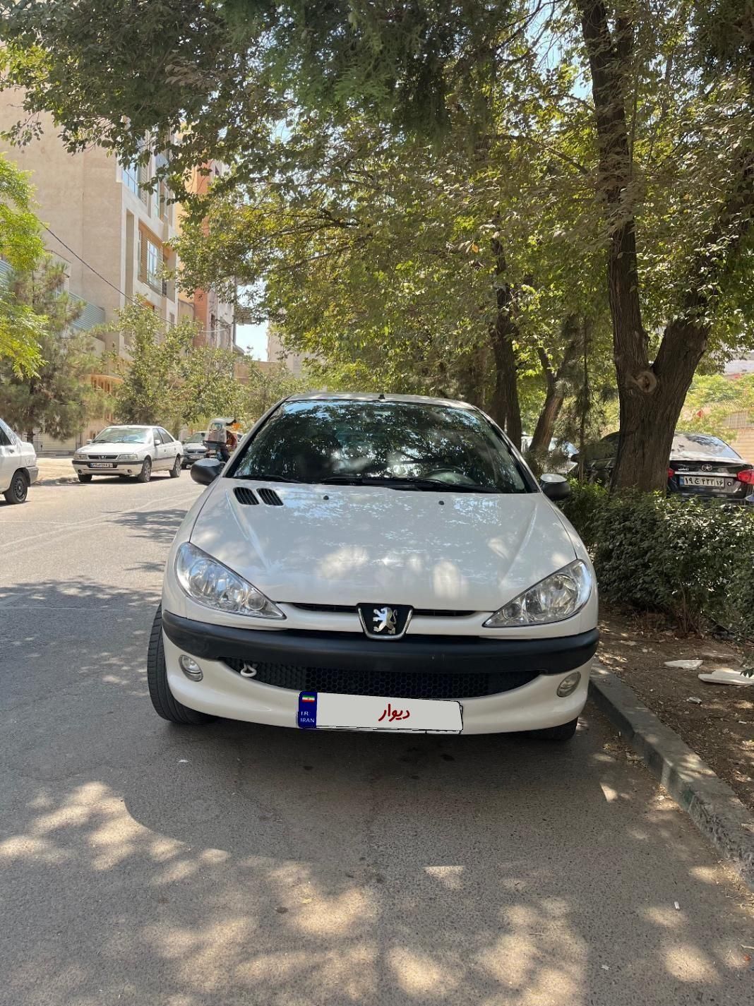 پژو ۲۰۶ صندوق دار v20 - 1387