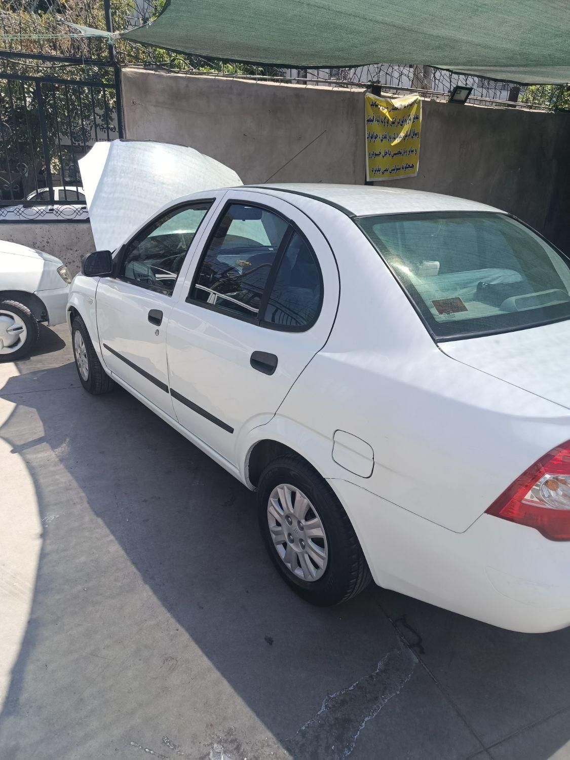 تیبا صندوق دار SX - 1398
