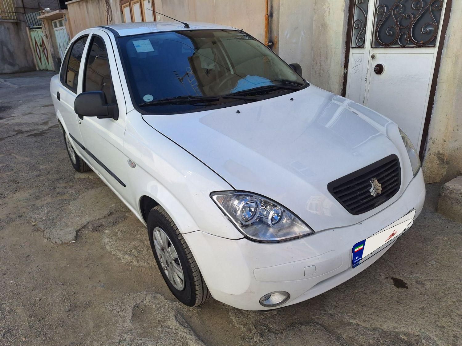 تیبا صندوق دار SX - 1399