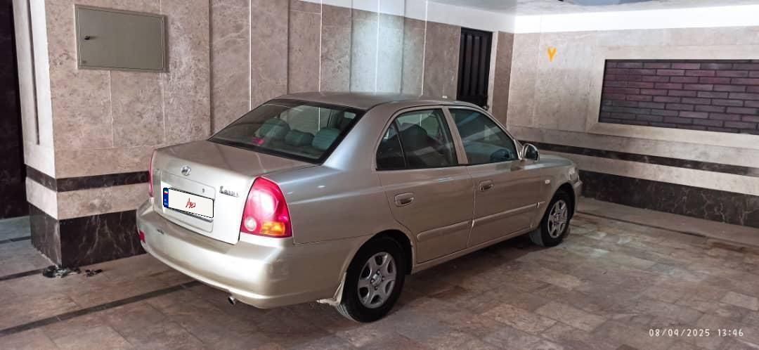 هیوندای کرتا 1.5 لیتر - 2004
