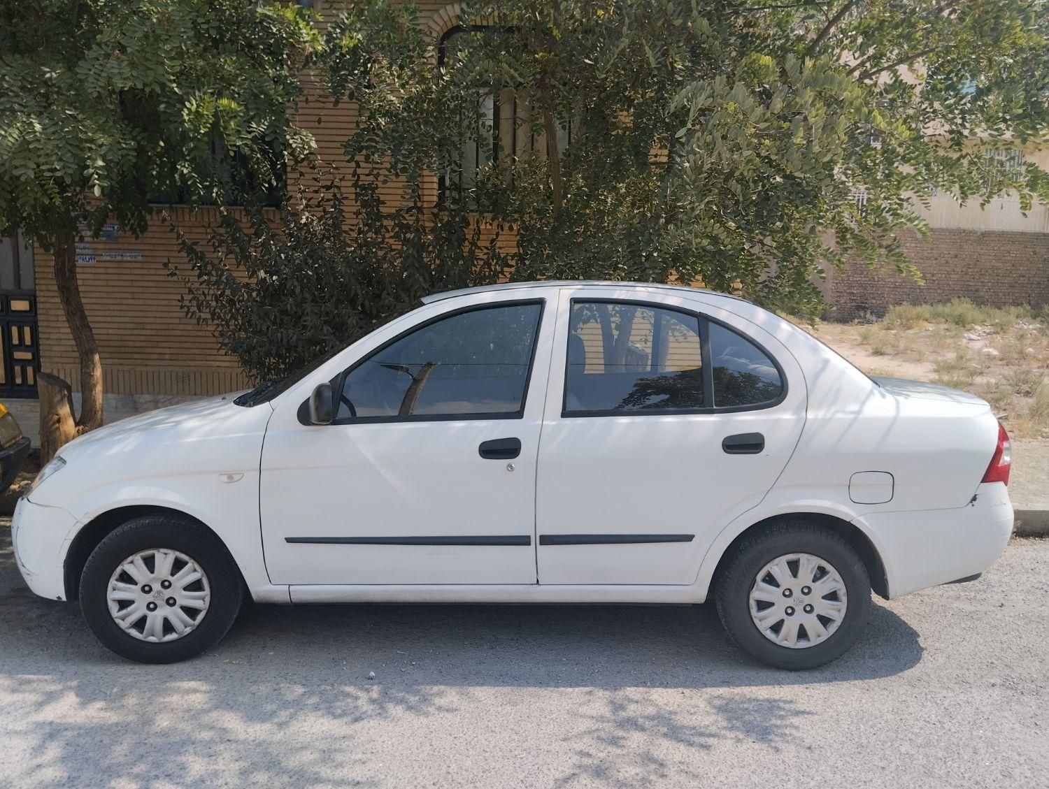 تیبا صندوق دار SX - 1398