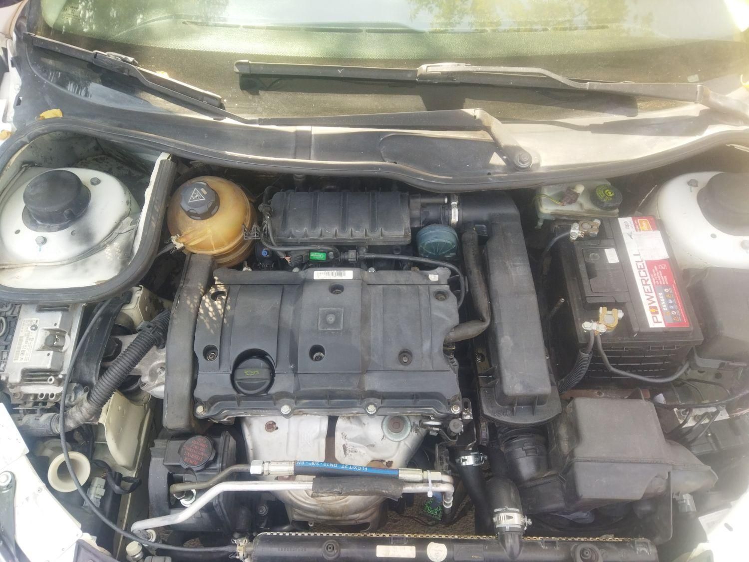 پژو ۲۰۶ صندوق دار v8 - 1389