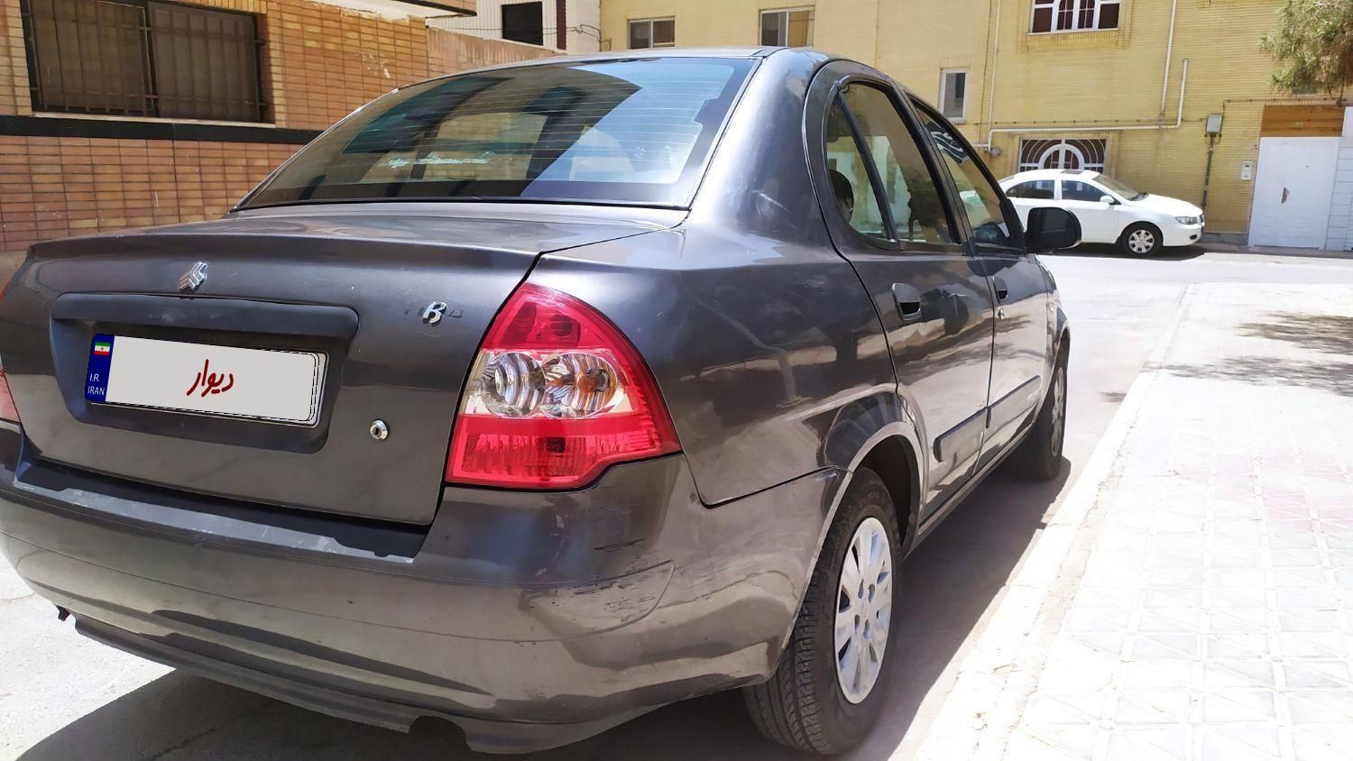 تیبا صندوق دار SX - 1394