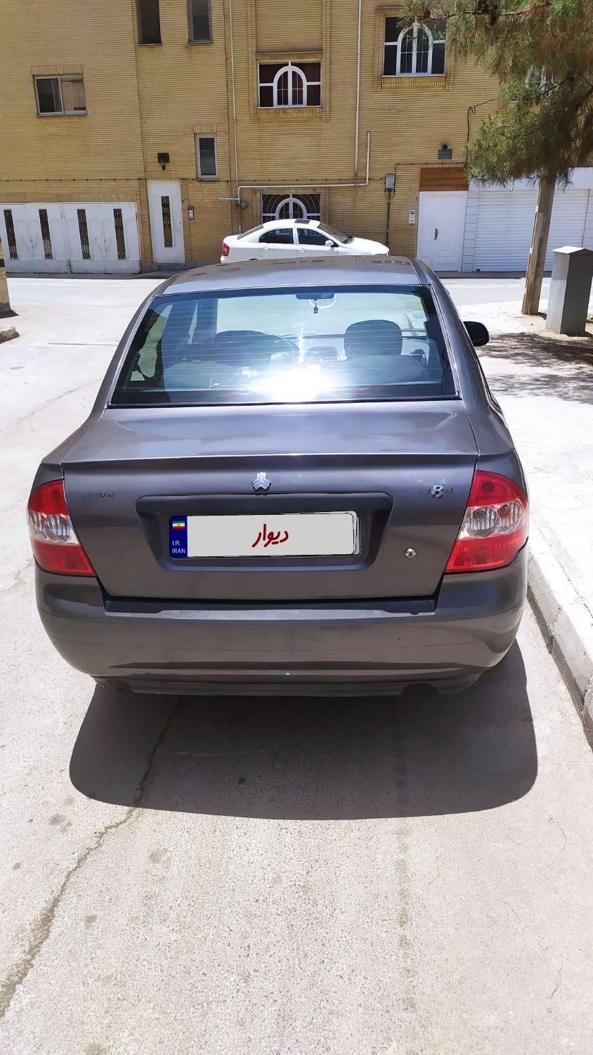 تیبا صندوق دار SX - 1394