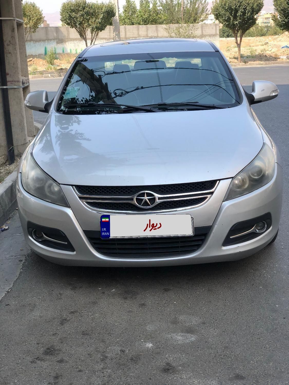 خودرو جک، J5 آگهی ann_19829394