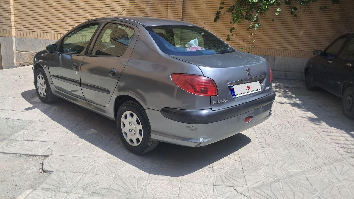 پژو ۲۰۶ صندوق دار v8 - 1386