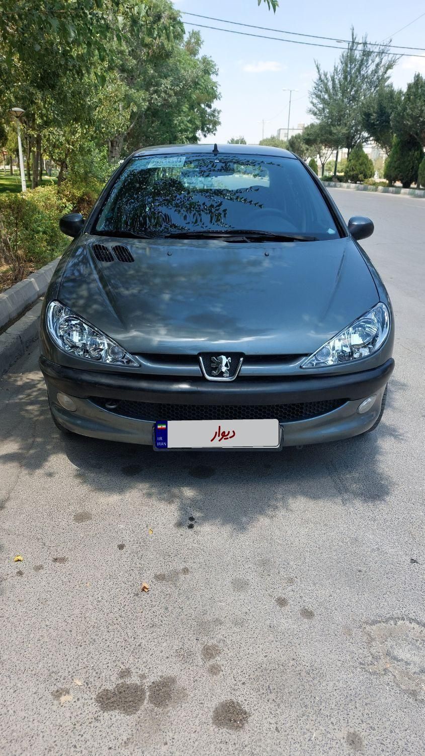 پژو ۲۰۶ صندوق دار v8 - 1394