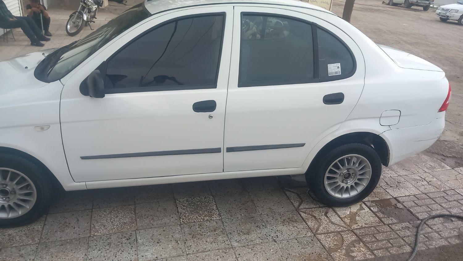 تیبا صندوق دار SX - 1400