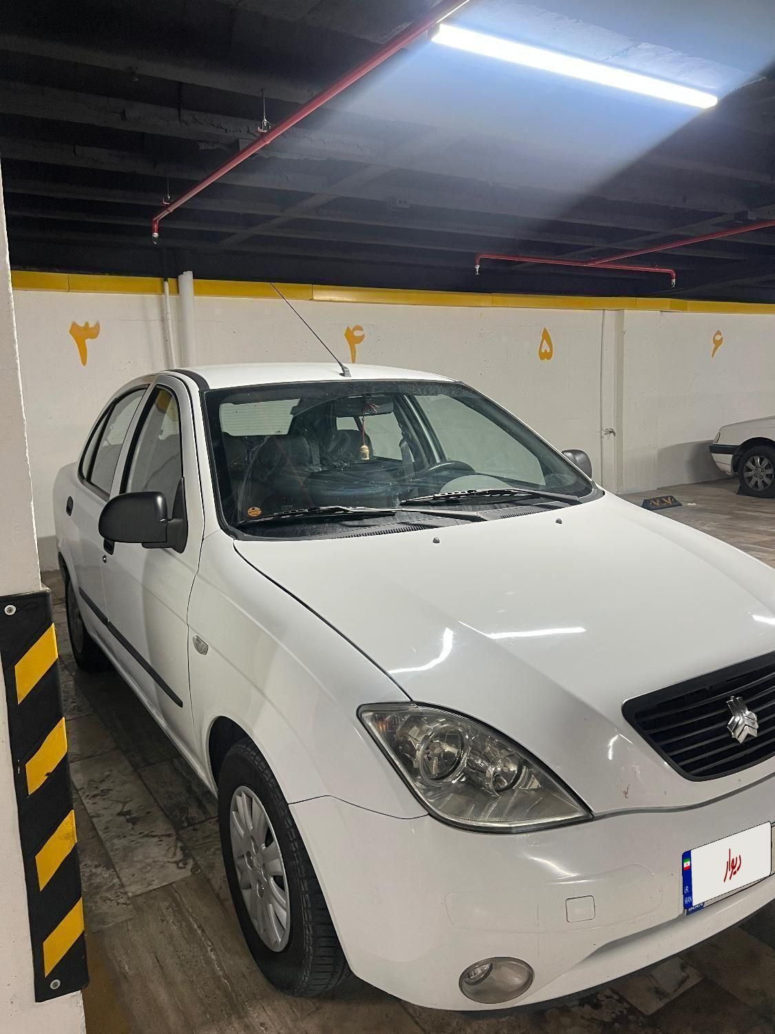 تیبا صندوق دار SX - 1398