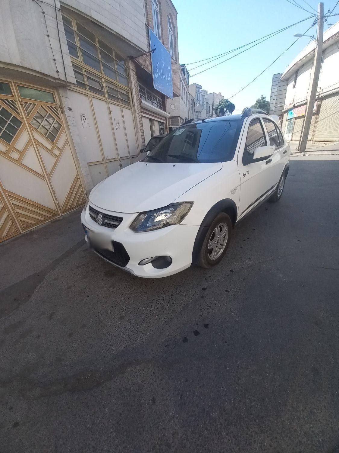خودرو کوییک، R آگهی ann_19830533