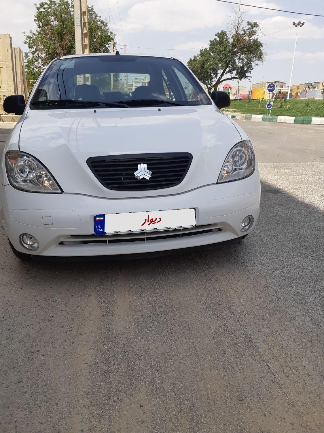 تیبا صندوق دار SX - 1400