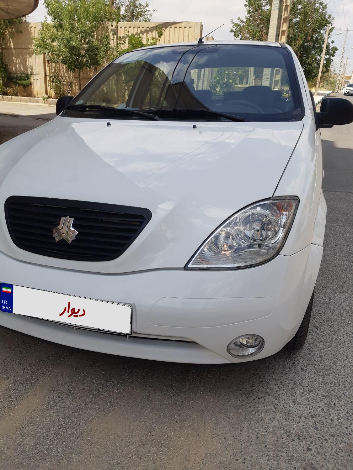 تیبا صندوق دار SX - 1400