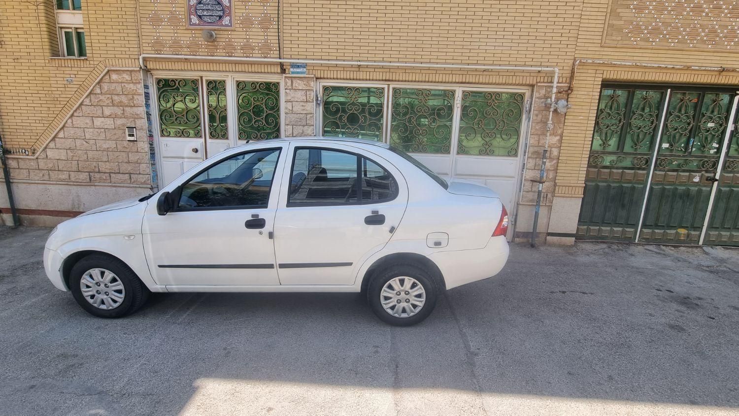 تیبا صندوق دار SX - 1397