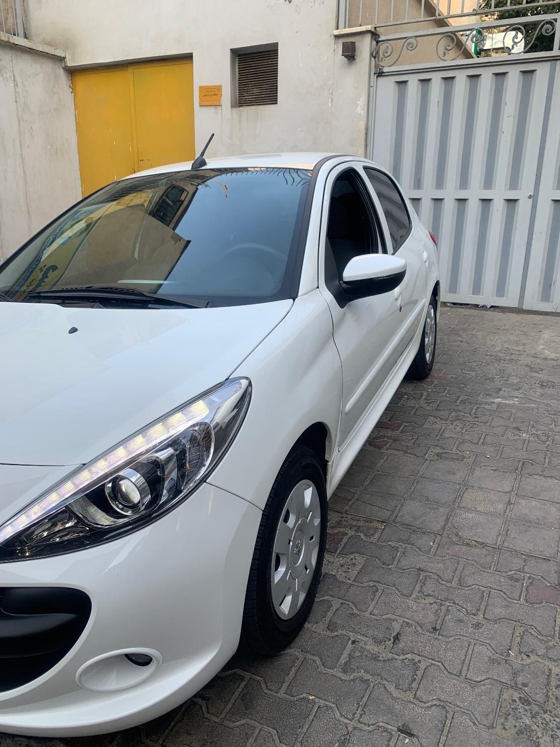 پژو 207 دنده‌ای TU3 - 1402